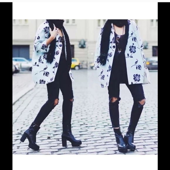 Zara Jacket Coat Sz M Blue Black Floral Jacquard - Picture 1 of 12